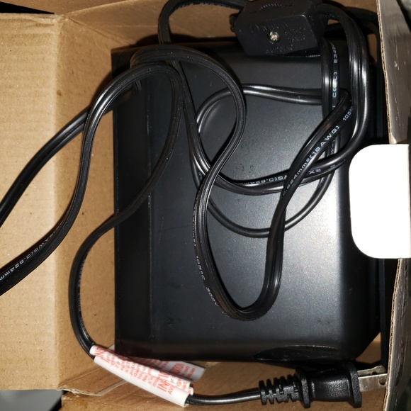 Party Strobe Light - Brilliant White Flashing Light - Picture 4 of 7